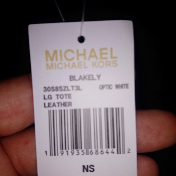 Michael Kors Blakely Tote - Picture 6 of 6